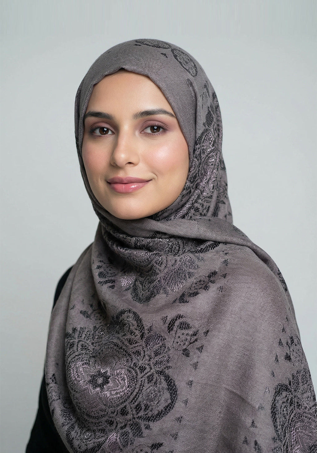 Humna Lawn Hijab - Grey