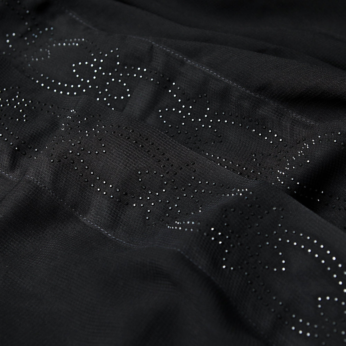 Black Stone Bow Flower - Irani Chadar