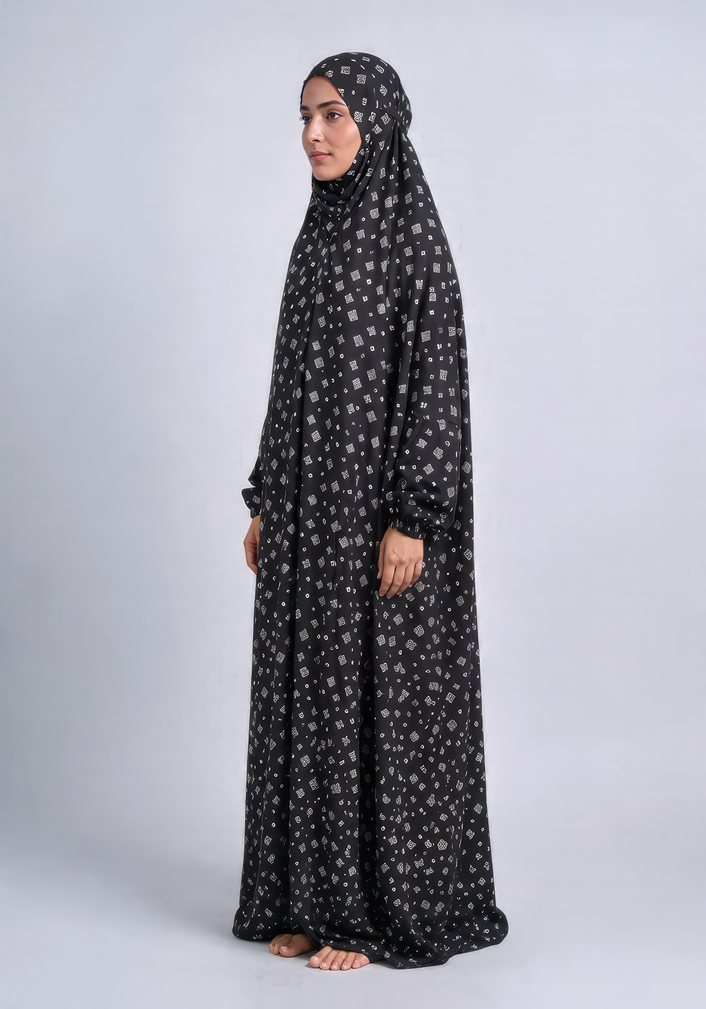 Black Namaz Chadar Design 2