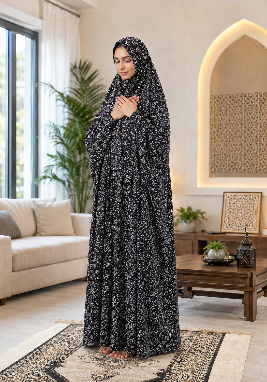 Black Namaz Chadar Flower Print